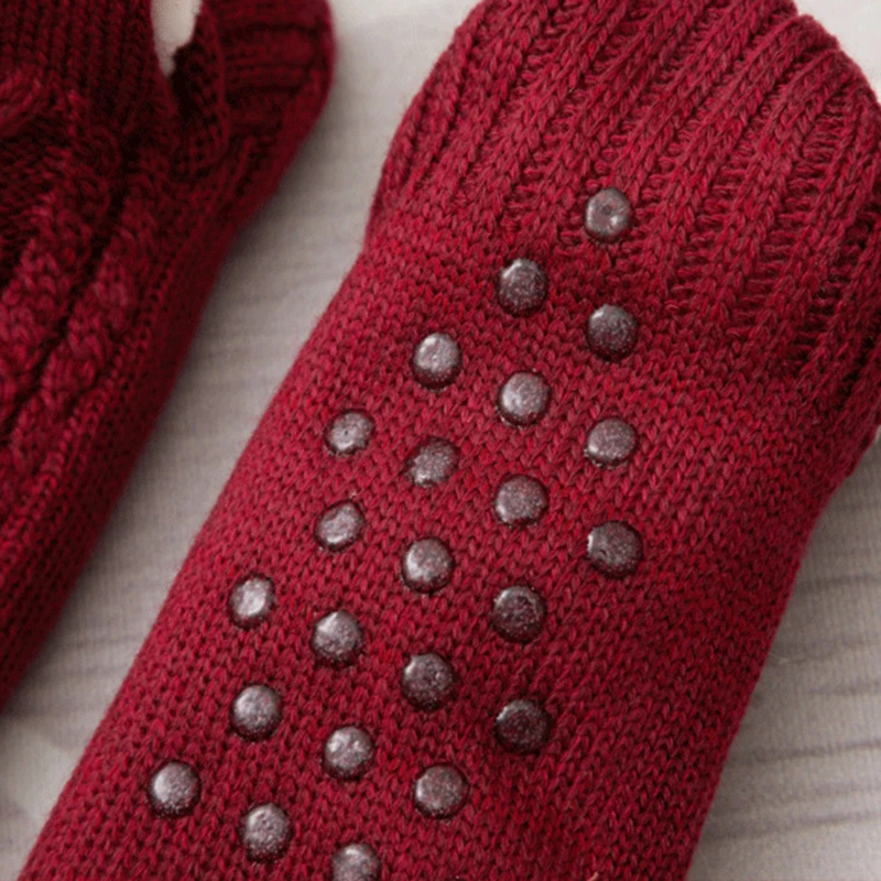 Chaussettes en laine pour femme